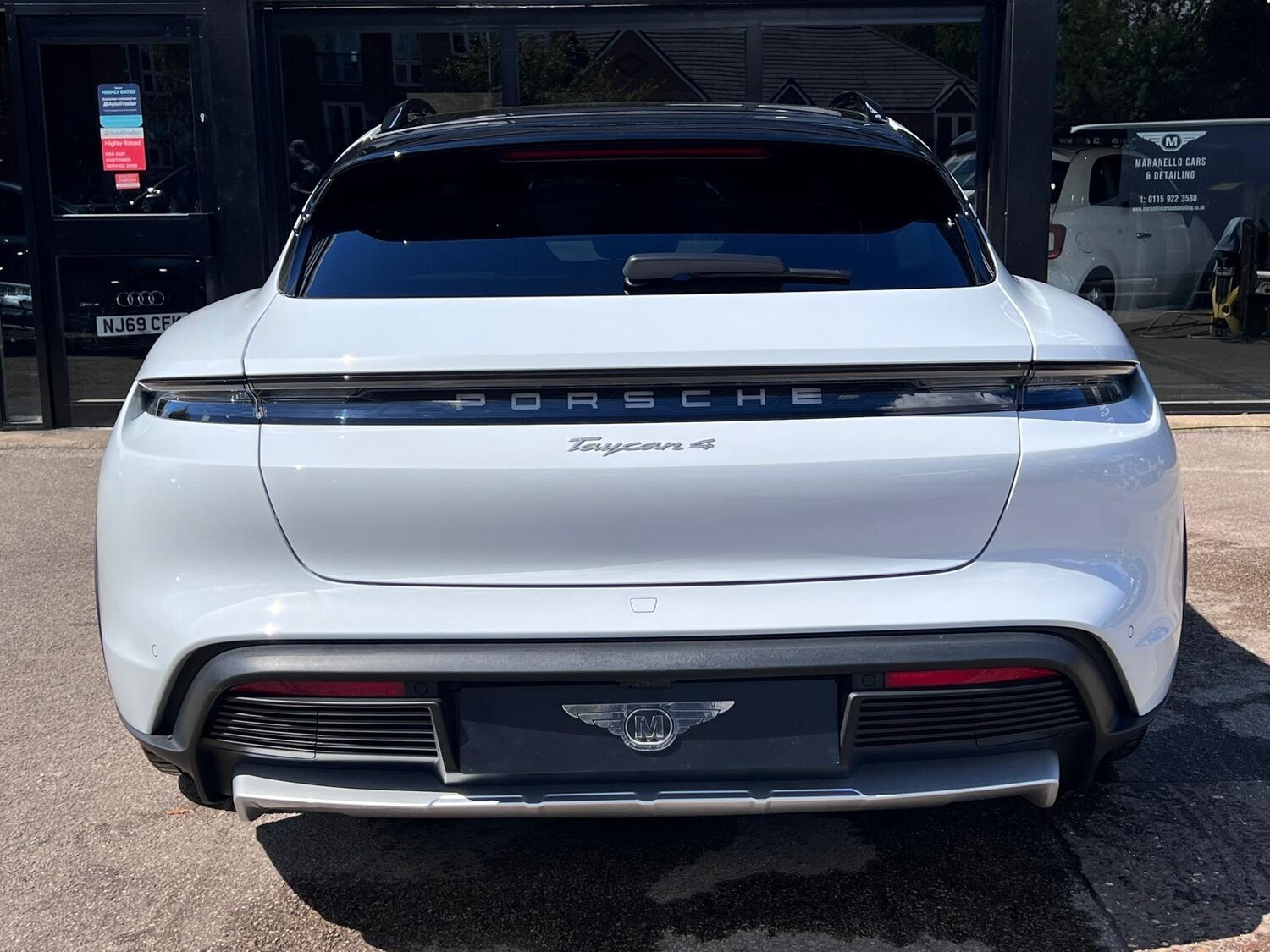 Used Porsche Taycan 2022 for sale - 77966384: Photo 5