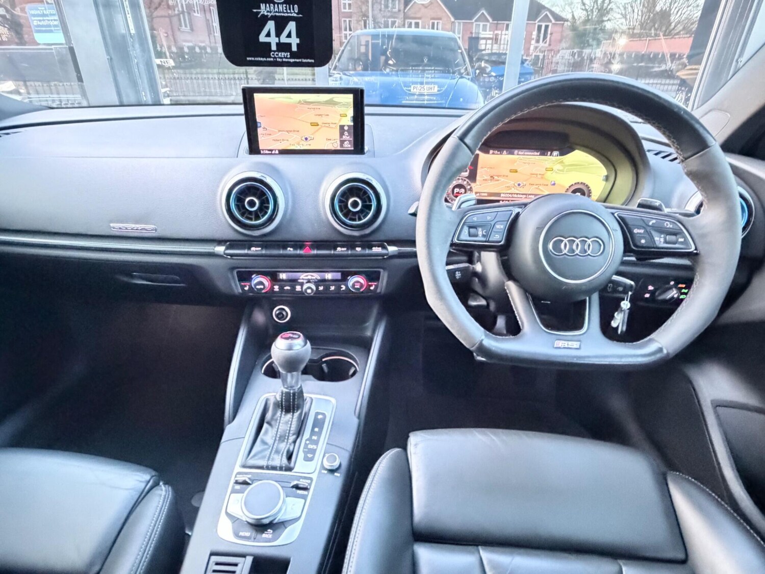 Used Audi RS3 2018 for sale - 77966380: Photo 10