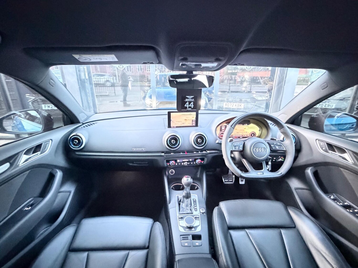 Used Audi RS3 2018 for sale - 77966380: Photo 11