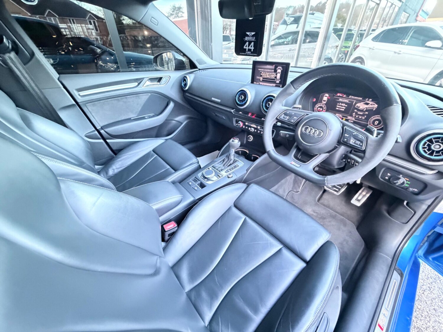 Used Audi RS3 2018 for sale - 77966380: Photo 12