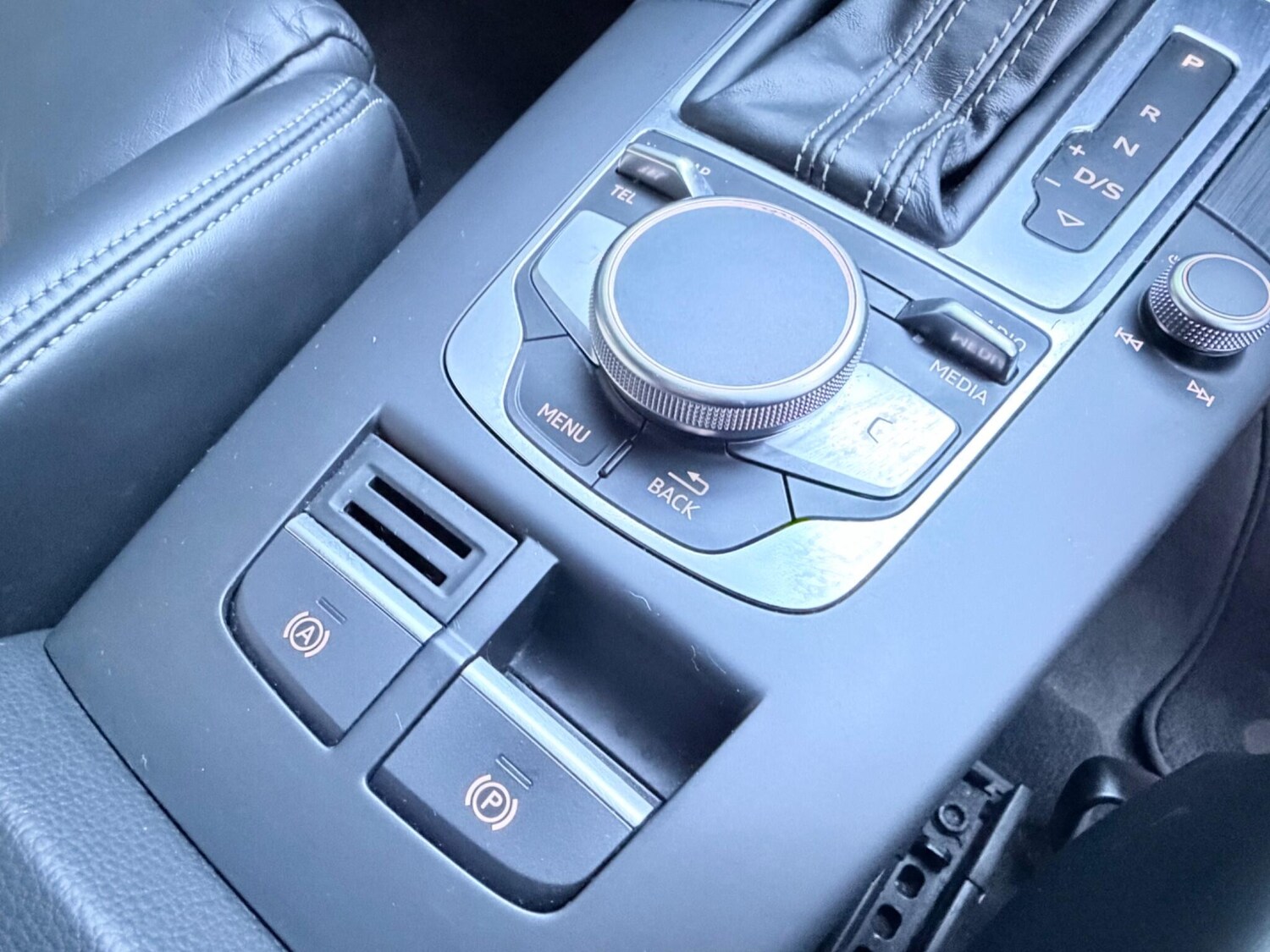 Used Audi RS3 2018 for sale - 77966380: Photo 8