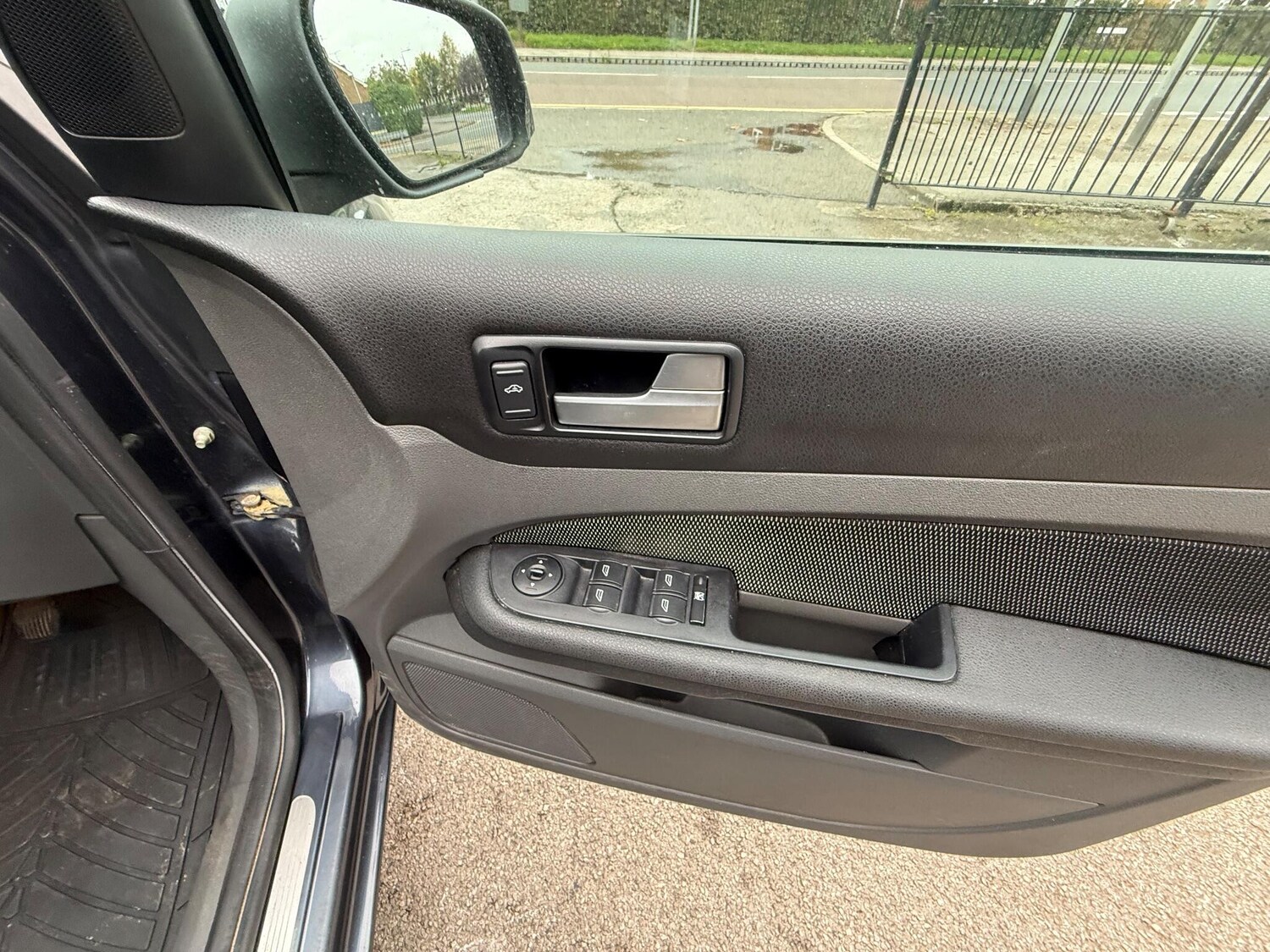 Used Ford Focus 2007 for sale - 78009299: Photo 13