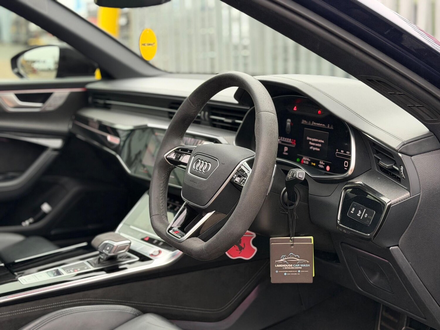 Used Audi RS6 2021 for sale - 77966371: Photo 16