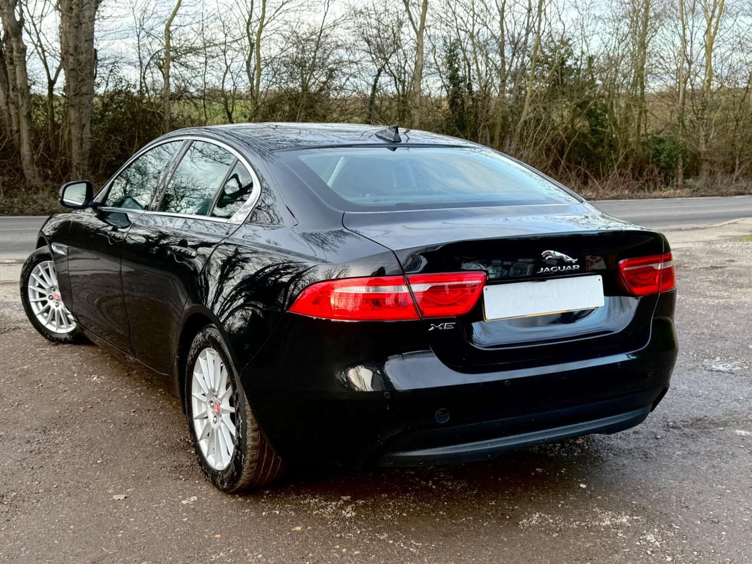 Used Jaguar XE 2015 for sale - 78043778: Photo 11