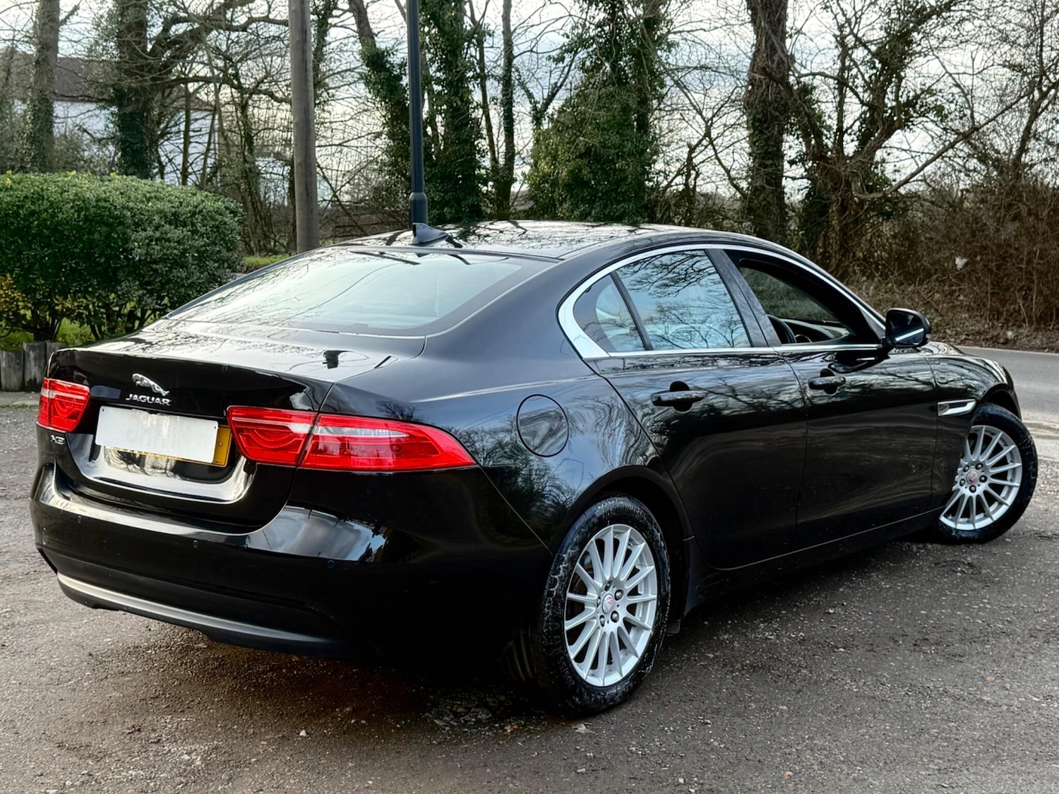 Used Jaguar XE 2015 for sale - 78043778: Photo 8