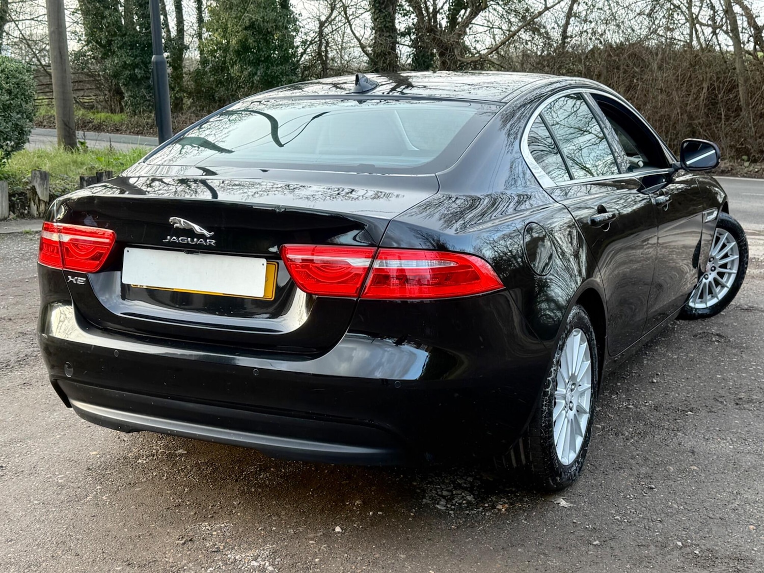 Used Jaguar XE 2015 for sale - 78043778: Photo 9
