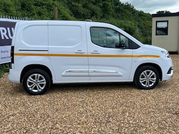 Used Toyota ProAce 2023 for sale - 78964762: Photo
