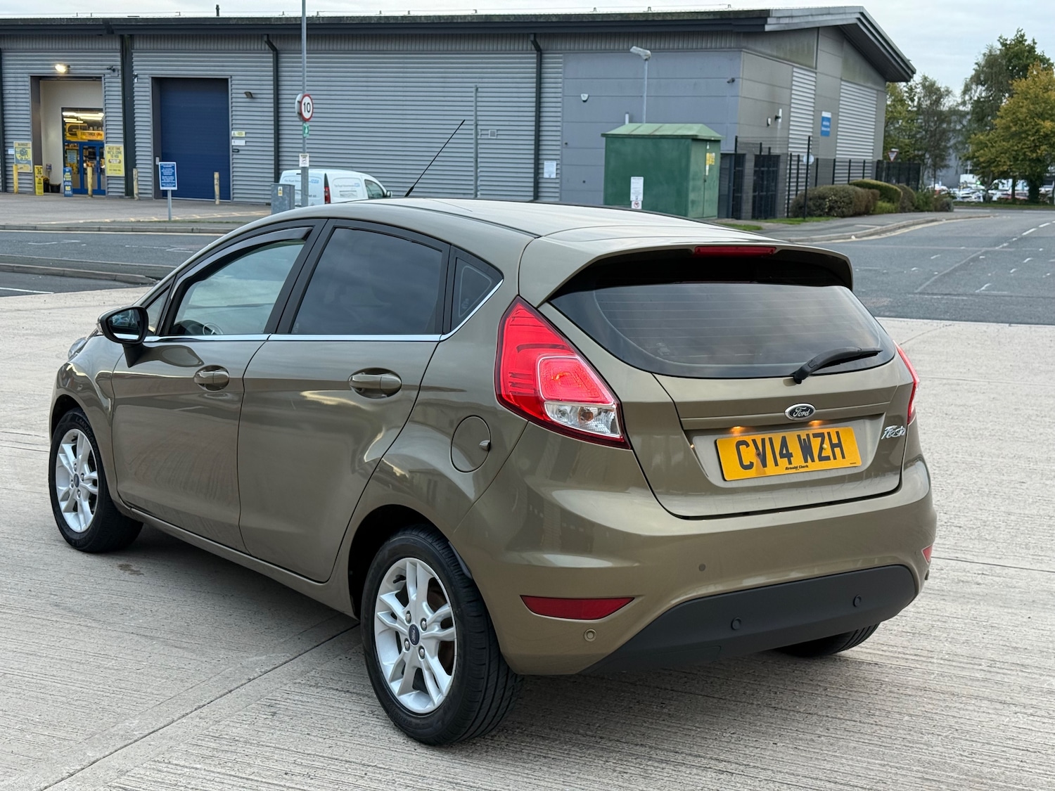 Used Ford Fiesta 2014 for sale - 78022460: Photo 4