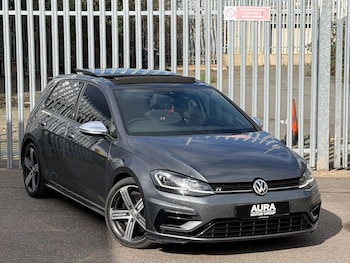 Used Volkswagen Golf 2019 for sale - 78015798: Photo