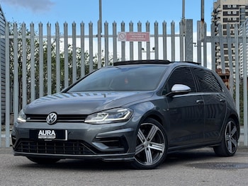 Used Volkswagen Golf 2019 for sale - 78015798: Photo