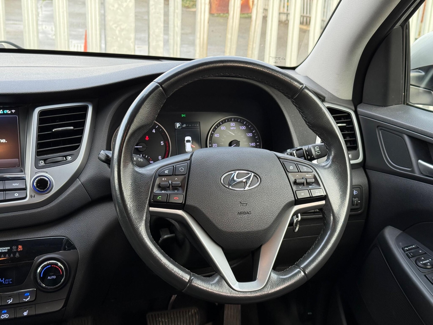 Used Hyundai TUCSON 2017 for sale - 77966521: Photo 14