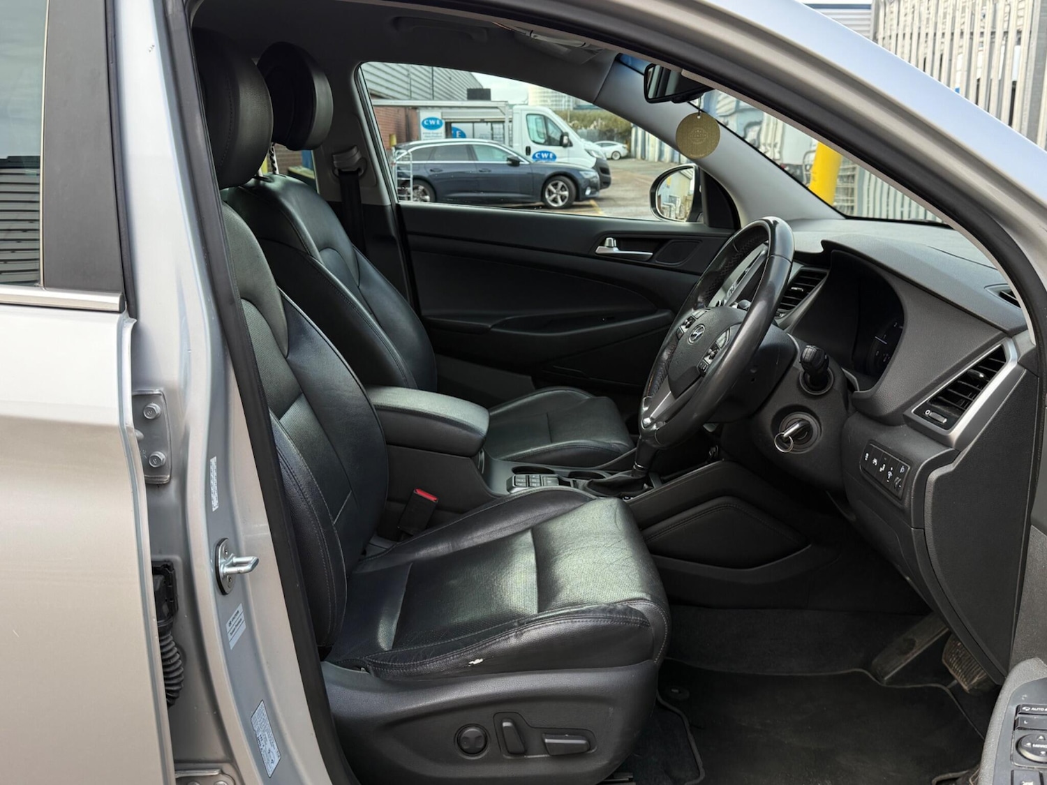 Used Hyundai TUCSON 2017 for sale - 77966521: Photo 18