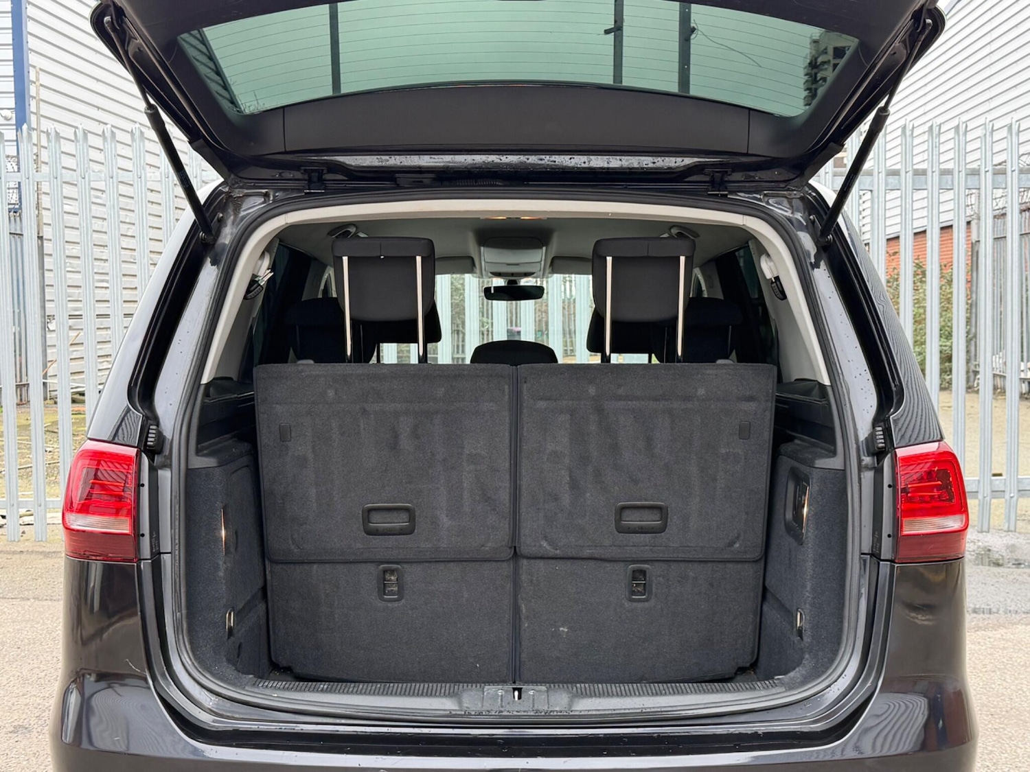 Used Volkswagen Sharan 2018 for sale - 77966355: Photo 11