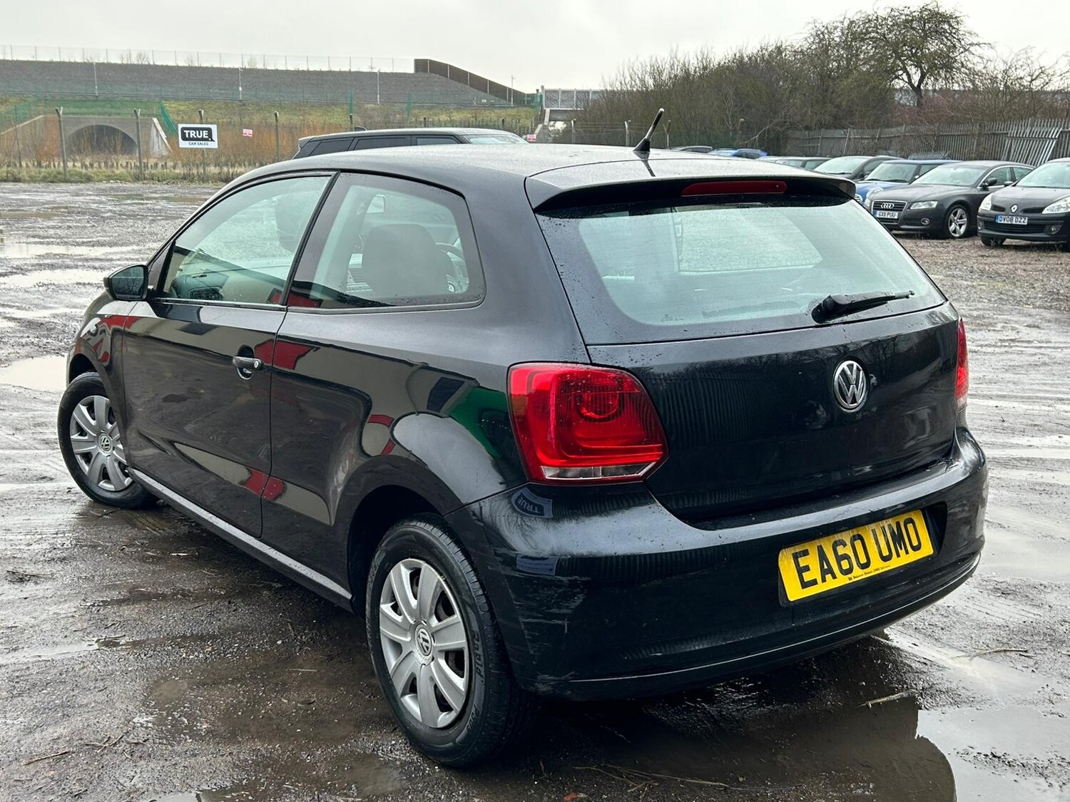 Used Volkswagen Polo 2010 for sale - 78009324: Photo 4