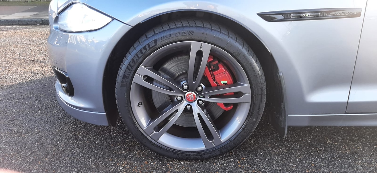 Used Jaguar XJR-S 2014 for sale - 77927930: Photo 16