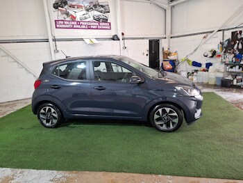 Used Hyundai i10 2023 for sale - 78337112: Photo