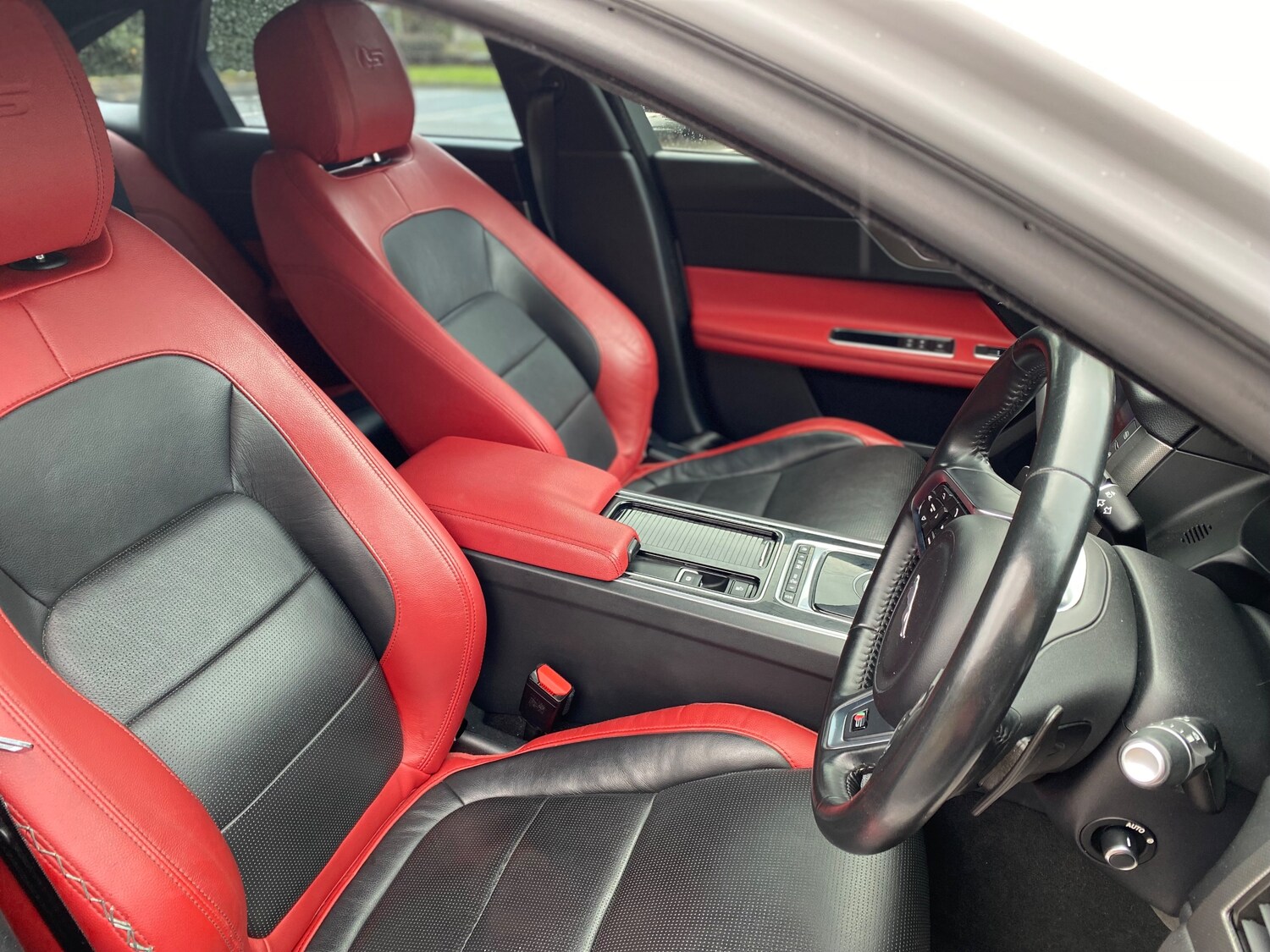 Used Jaguar XF 2015 for sale - 77879287: Photo 12