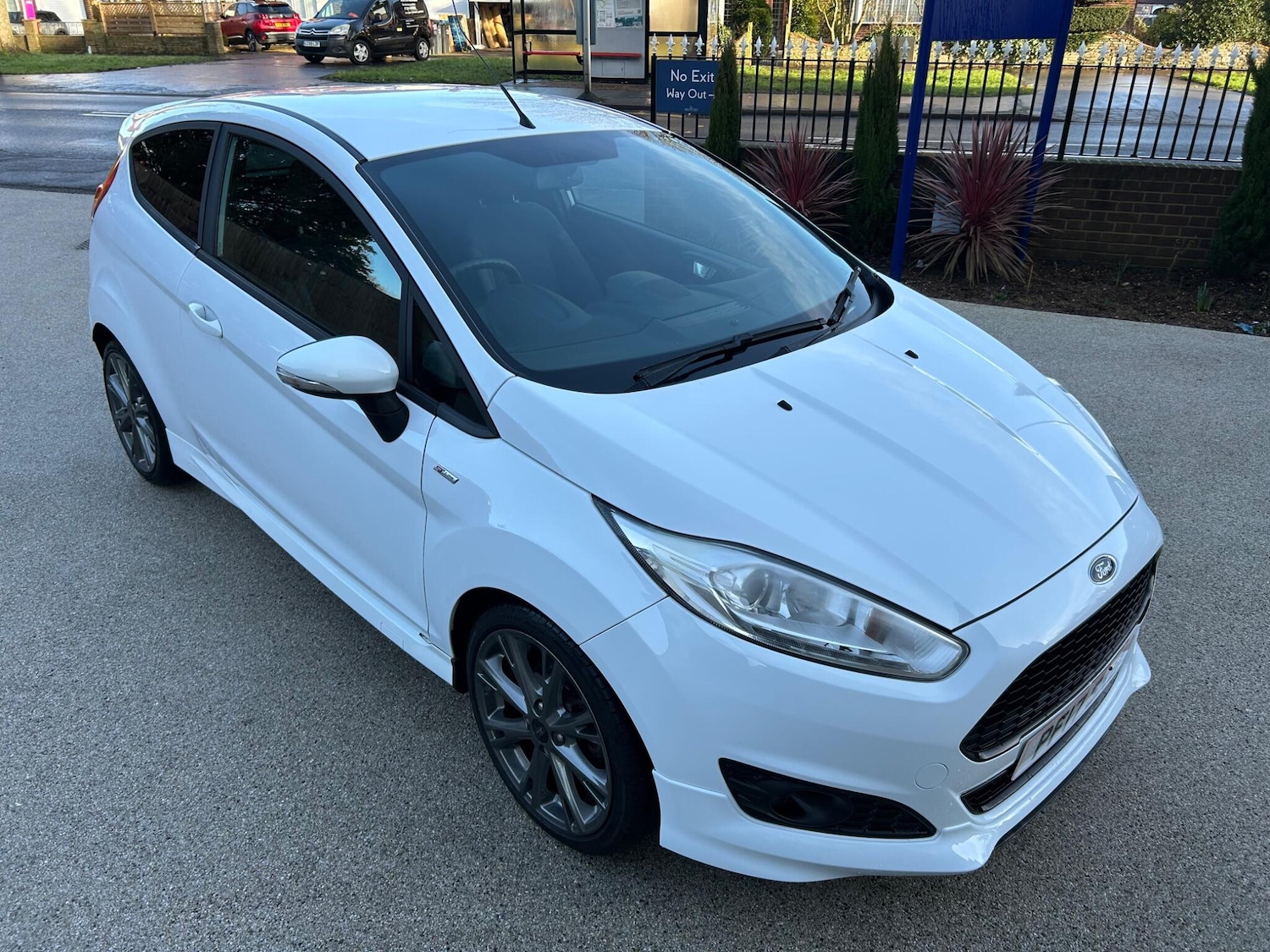 Used Ford Fiesta 2017 for sale - 78002096: Photo 3