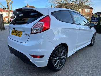 Used Ford Fiesta 2017 for sale - 78002096: Photo