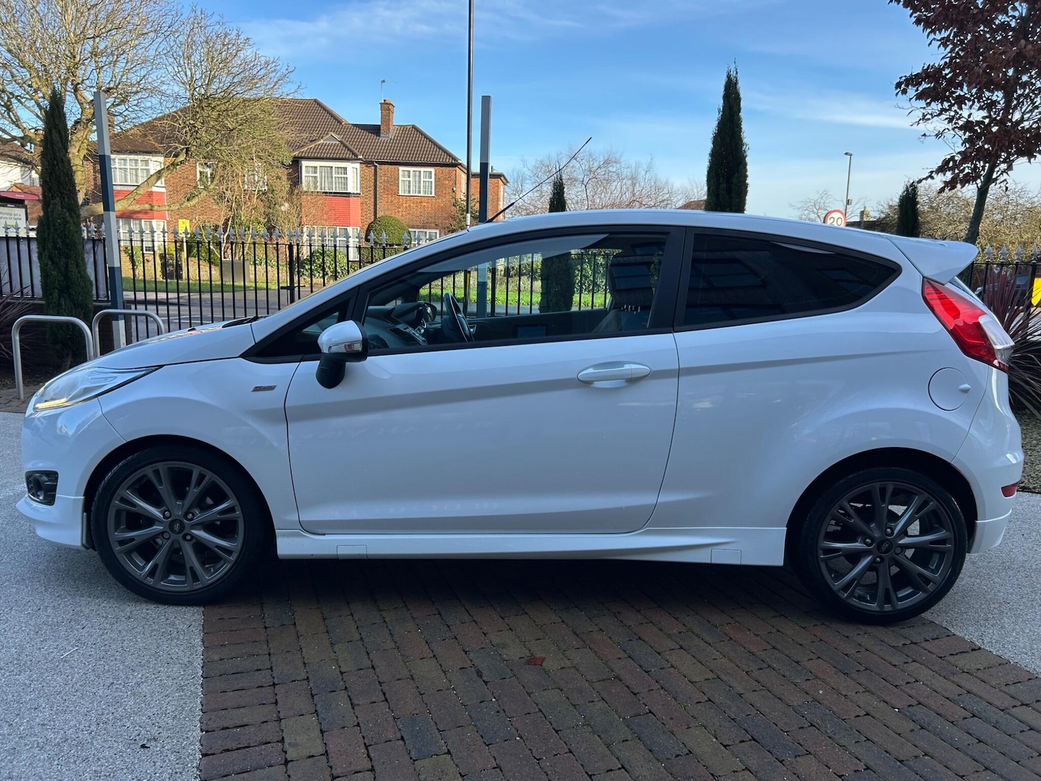 Used Ford Fiesta 2017 for sale - 78002096: Photo 8