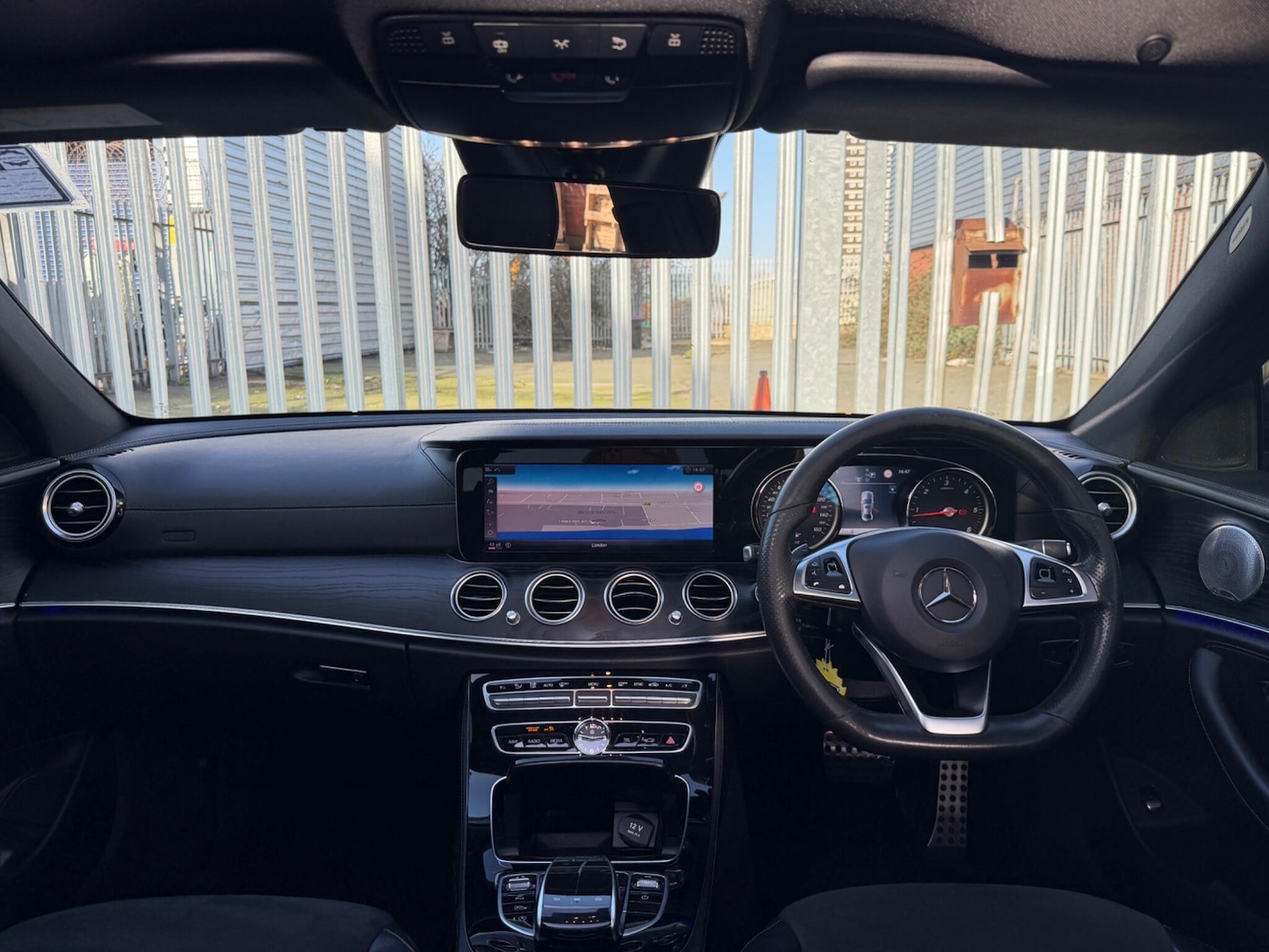 Used Mercedes-Benz E Class 2018 for sale - 77966346: Photo 13