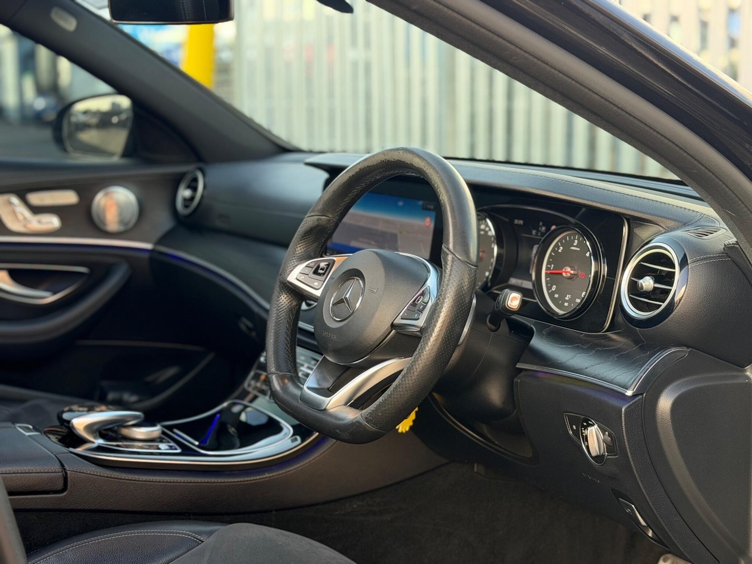 Used Mercedes-Benz E Class 2018 for sale - 77966346: Photo 17