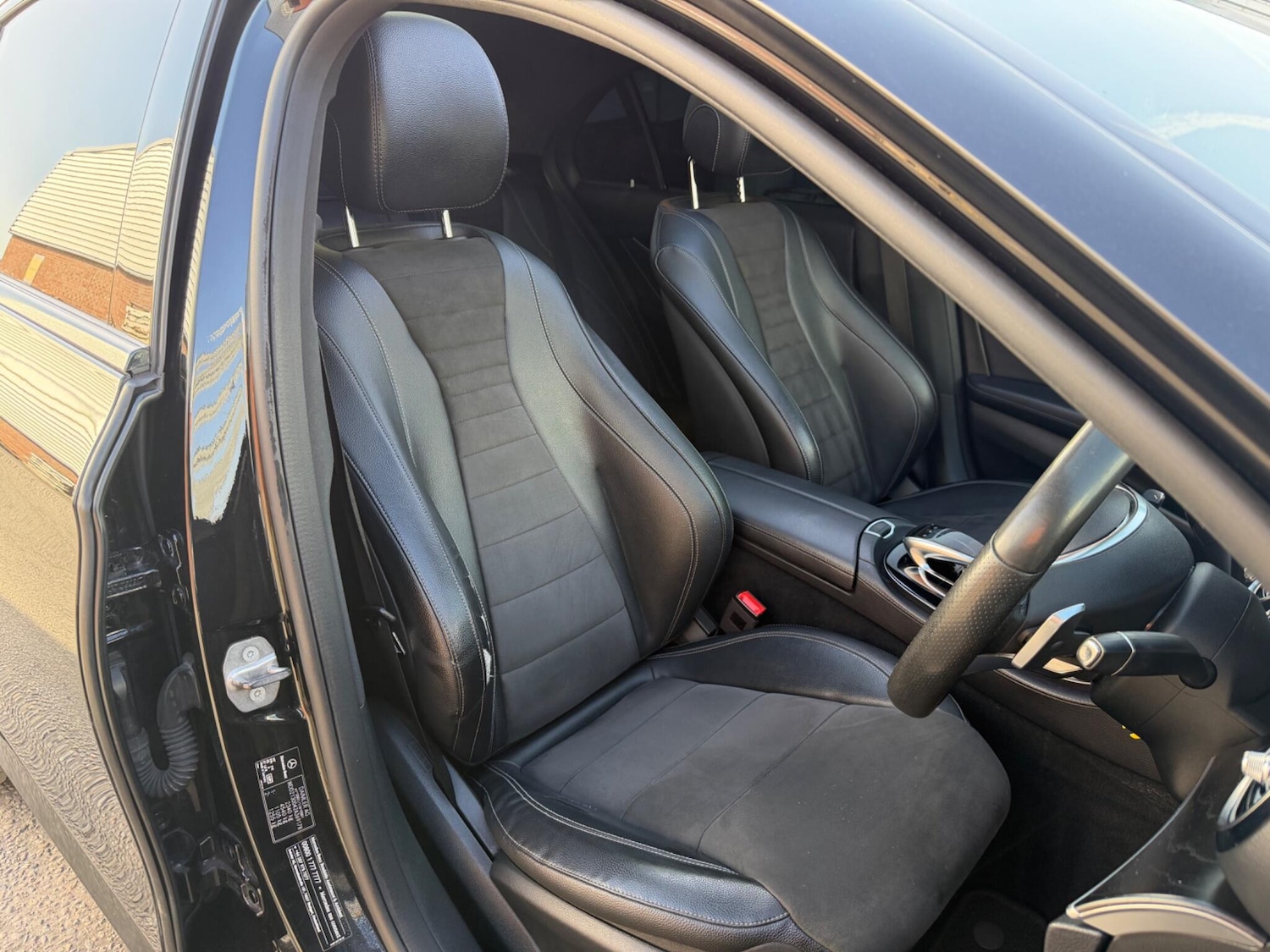 Used Mercedes-Benz E Class 2018 for sale - 77966346: Photo 19