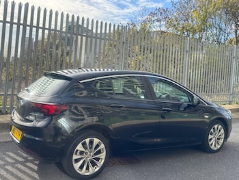 Used Vauxhall Astra 2017 for sale - 78519089: Photo