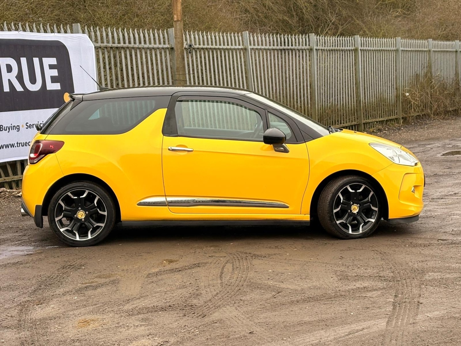 Used Citroen DS3 2015 for sale - 77966537: Photo 8