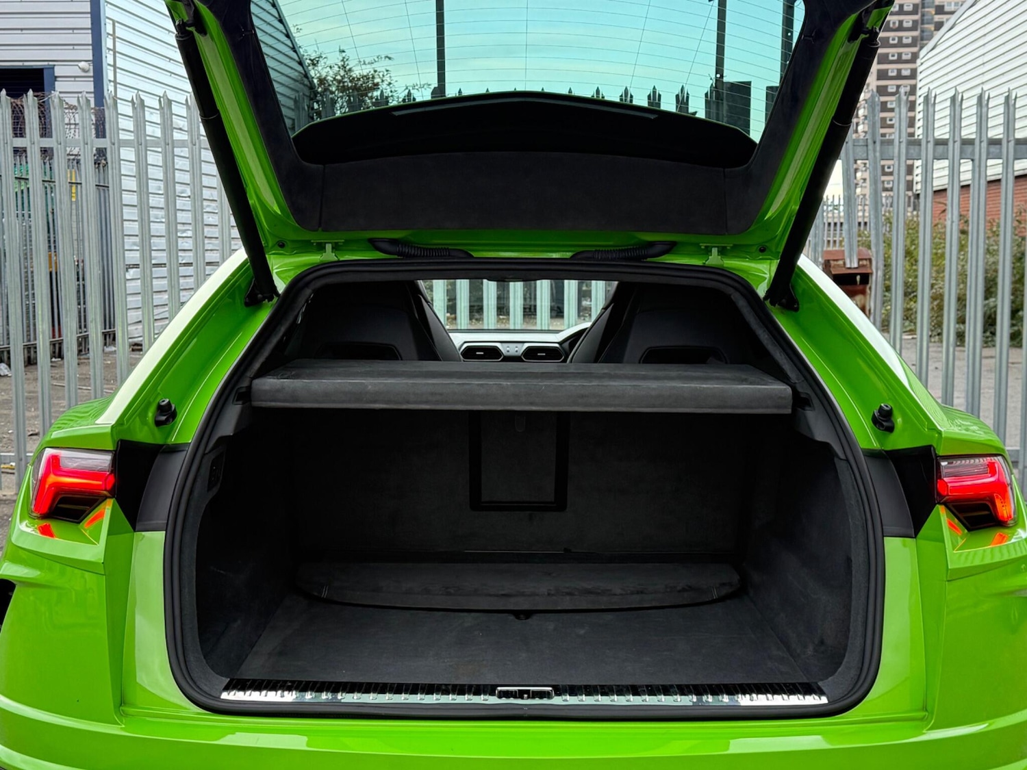 Used Lamborghini Urus 2020 for sale - 77966493: Photo 14