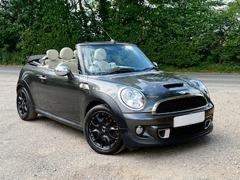 Used MINI Convertible 2011 for sale - 78519064: Photo