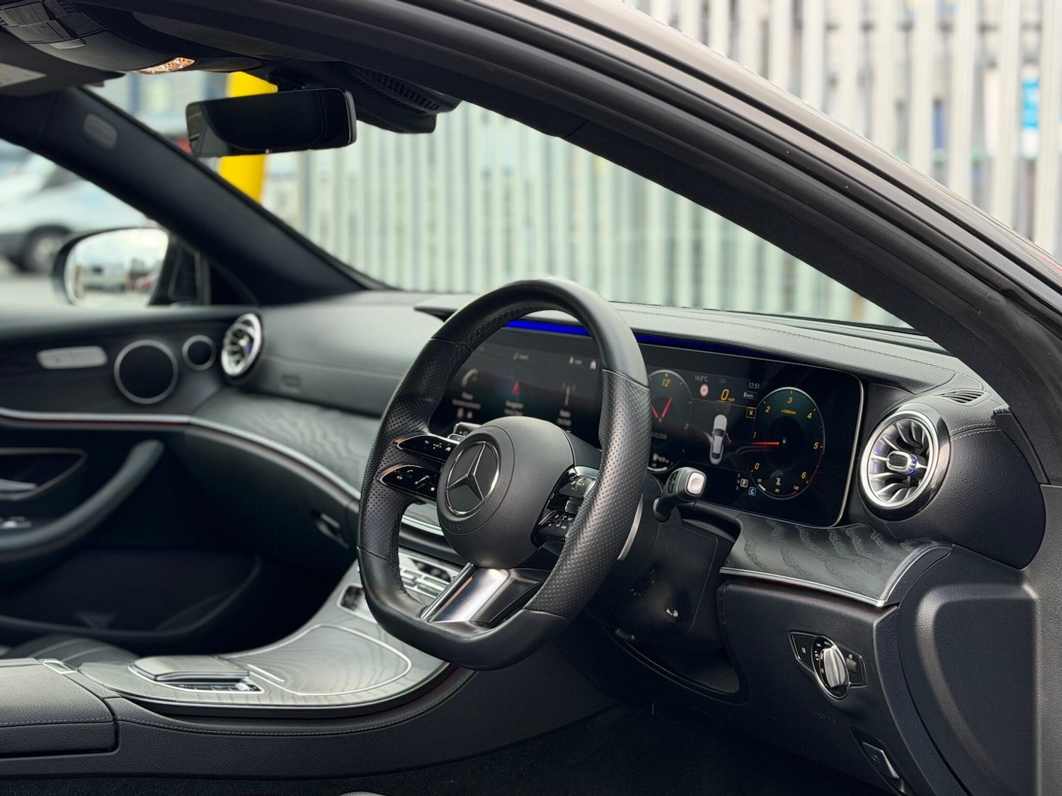 Used Mercedes-Benz E Class 2021 for sale - 77966343: Photo 15