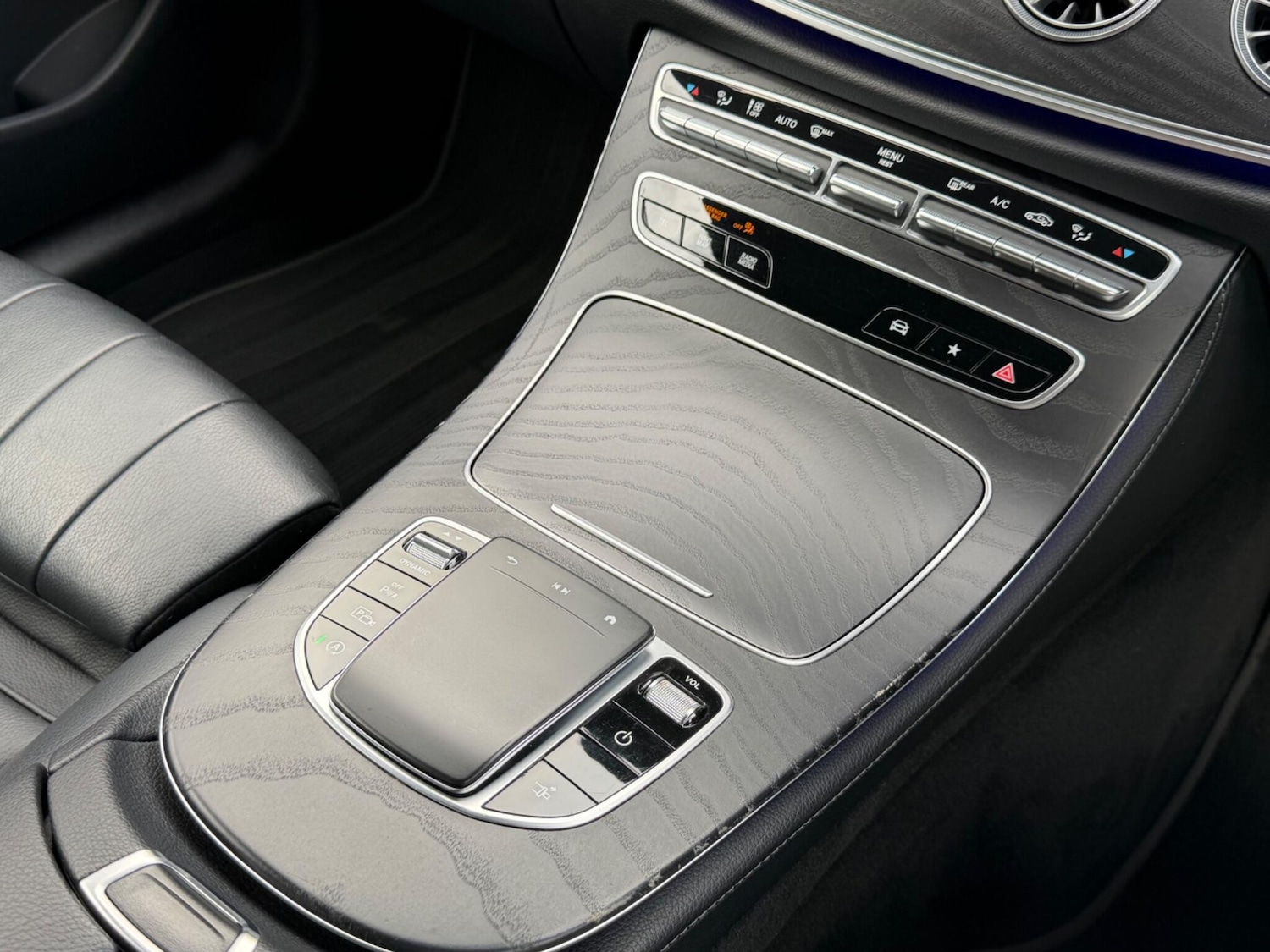 Used Mercedes-Benz E Class 2021 for sale - 77966343: Photo 23