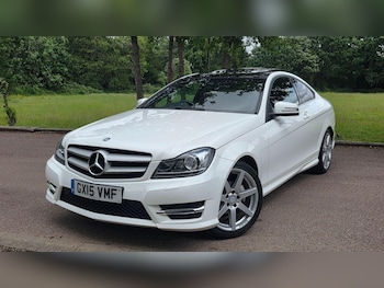 Used Mercedes-Benz C Class 2015 for sale - 78888232: Photo