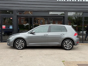 Used Volkswagen Golf 2019 for sale - 78427043: Photo