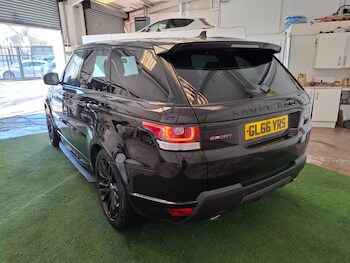 Used Land Rover Range Rover Sport 2016 for sale - 78337111: Photo