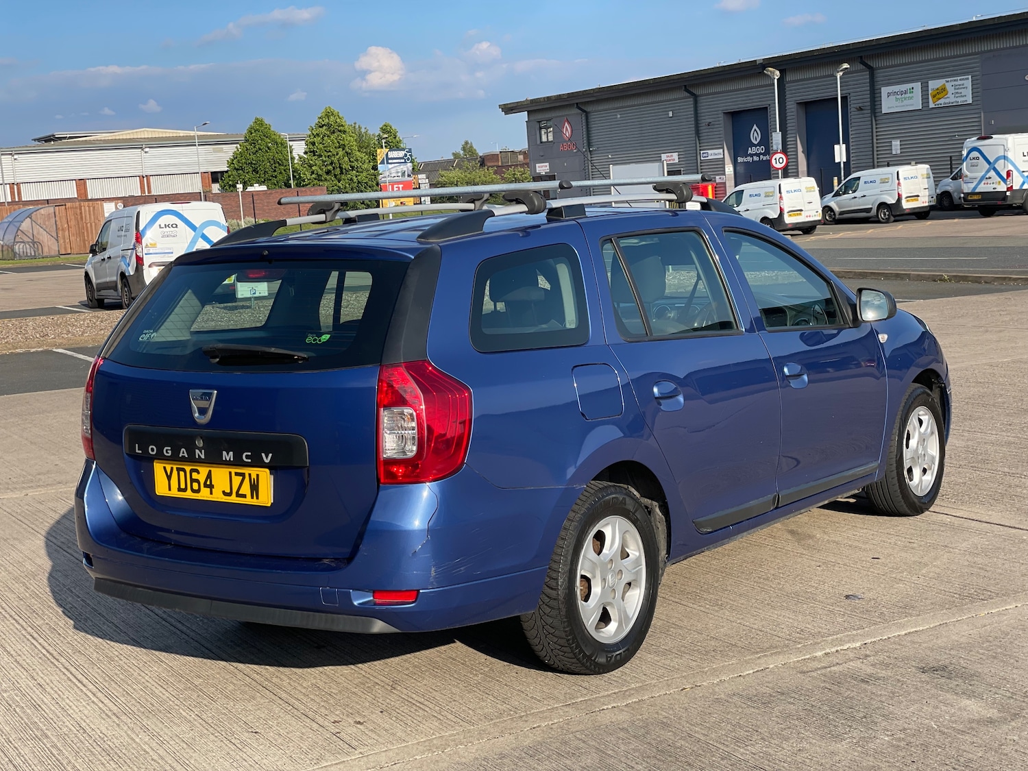 Used Dacia Logan MCV 2014 for sale - 77997750: Photo 2