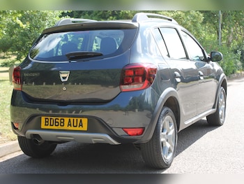 Used Dacia Sandero Stepway 2018 for sale - 79059714: Photo
