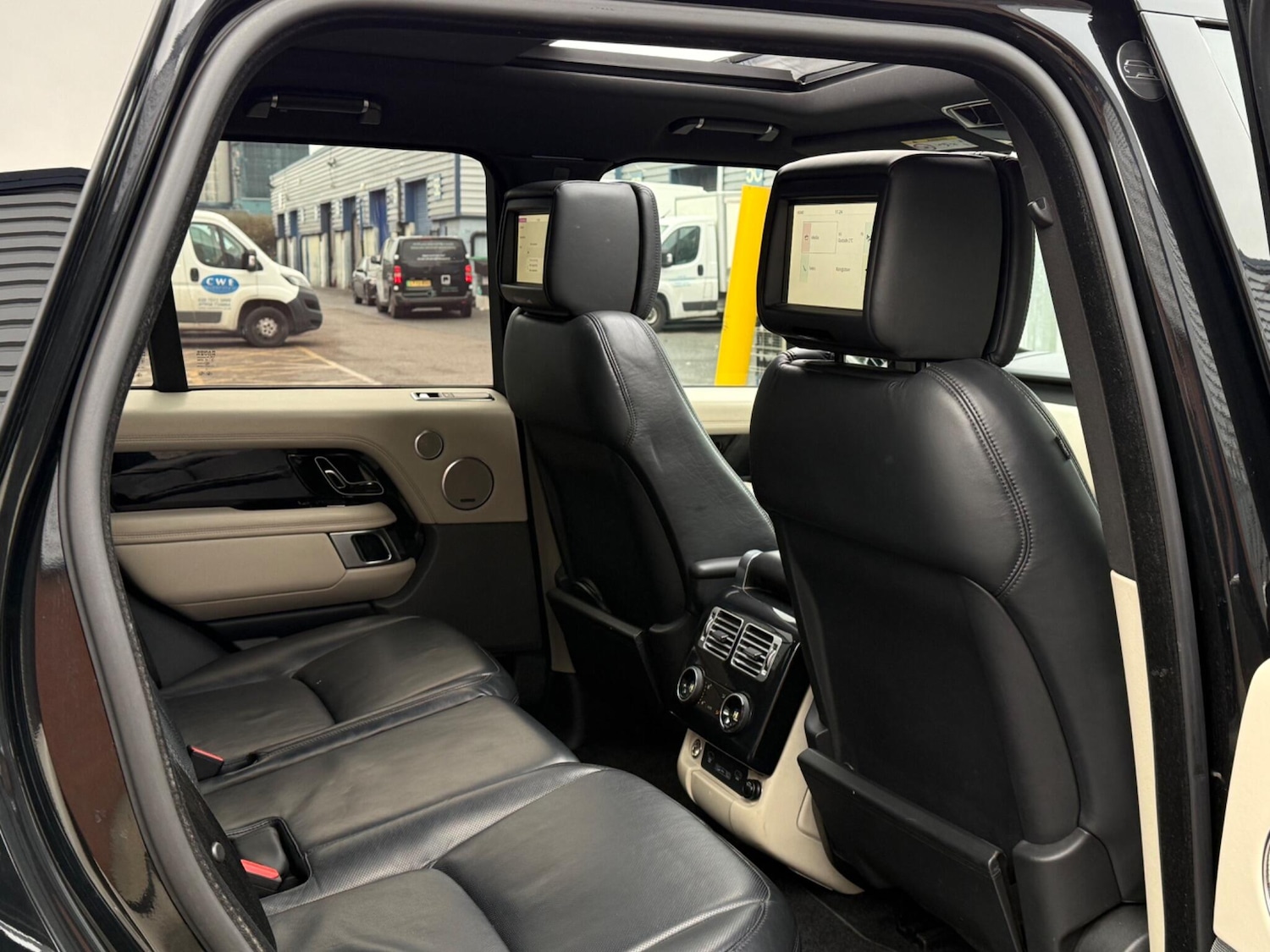 Used Land Rover Range Rover 2018 for sale - 77966333: Photo 16