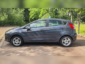 Used Ford Fiesta 2013 for sale - 78776663: Photo