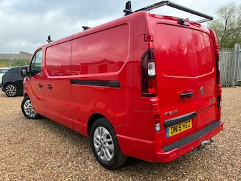 Used Vauxhall Vivaro 2015 for sale - 78168339: Photo