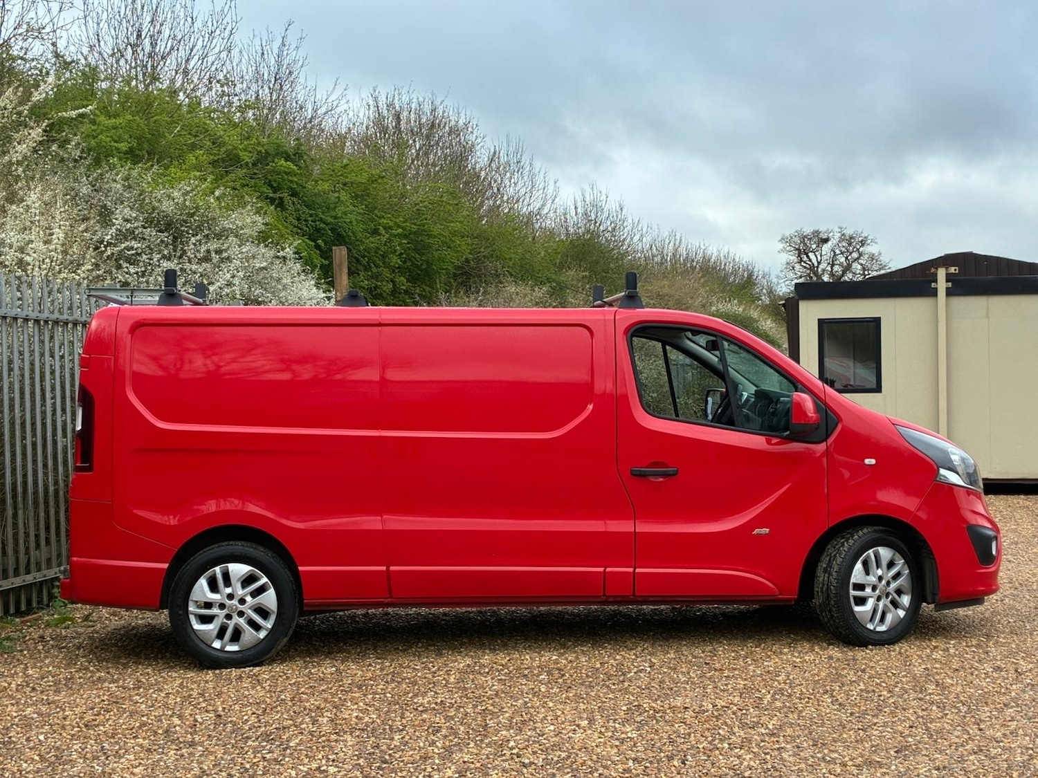 Used Vauxhall Vivaro 2015 for sale - 78168339: Photo 5