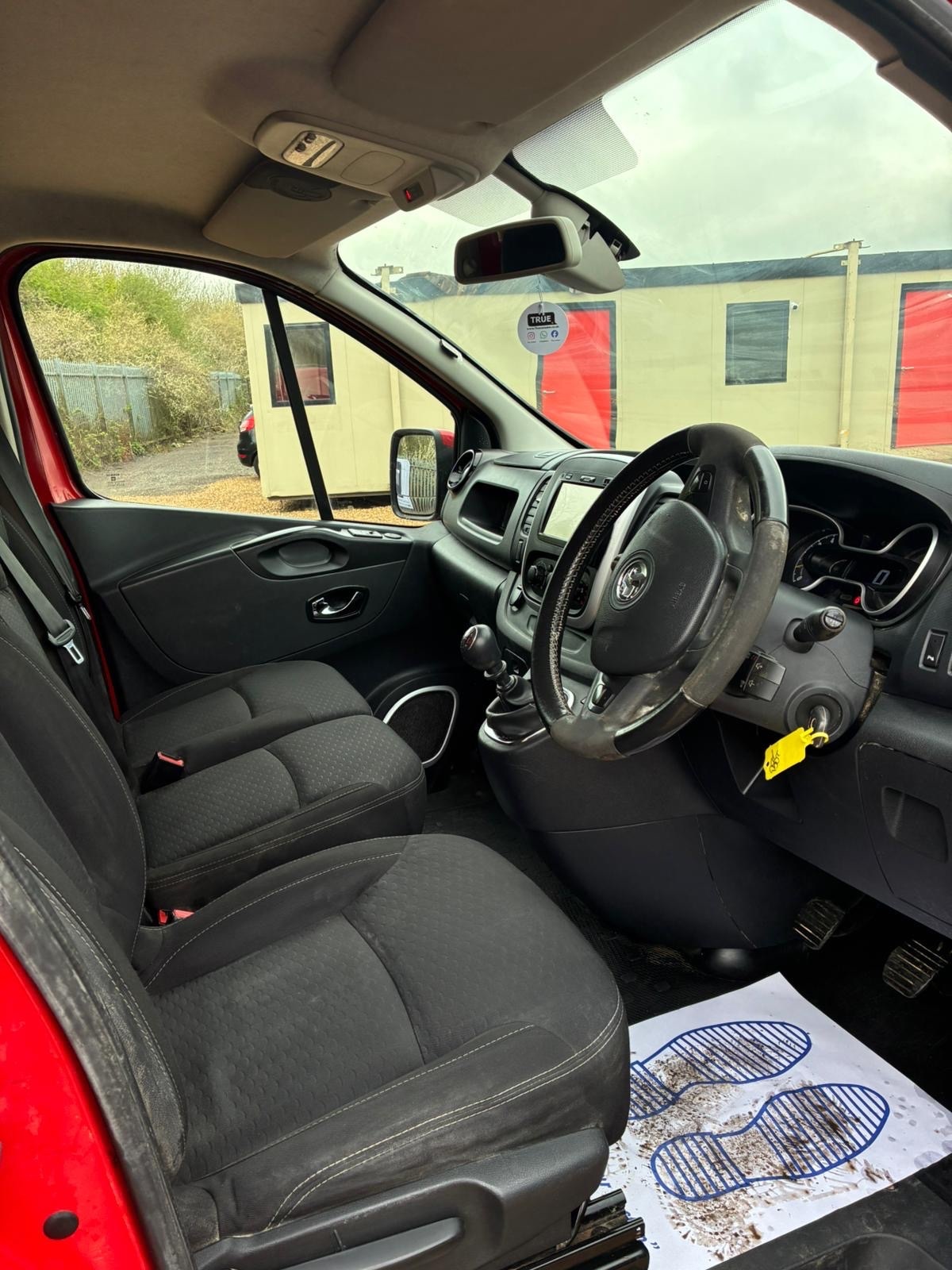 Used Vauxhall Vivaro 2015 for sale - 78168339: Photo 8