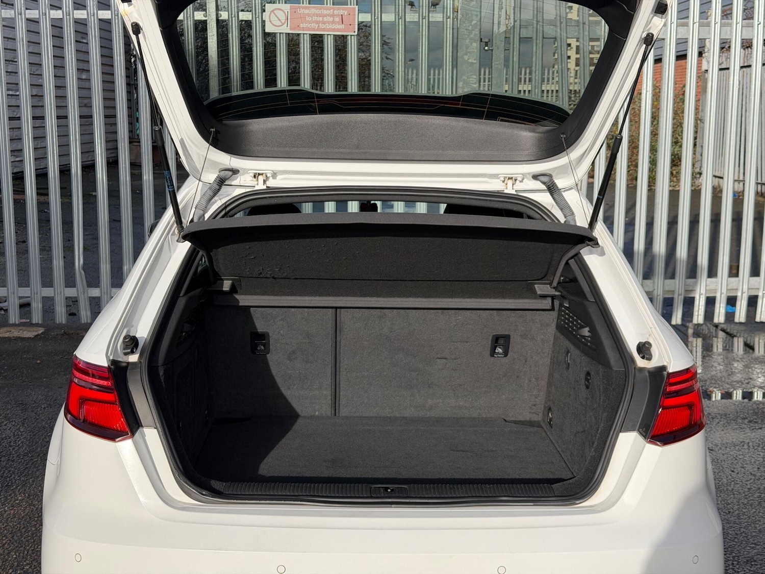 Used Audi A3 2018 for sale - 77966365: Photo 10