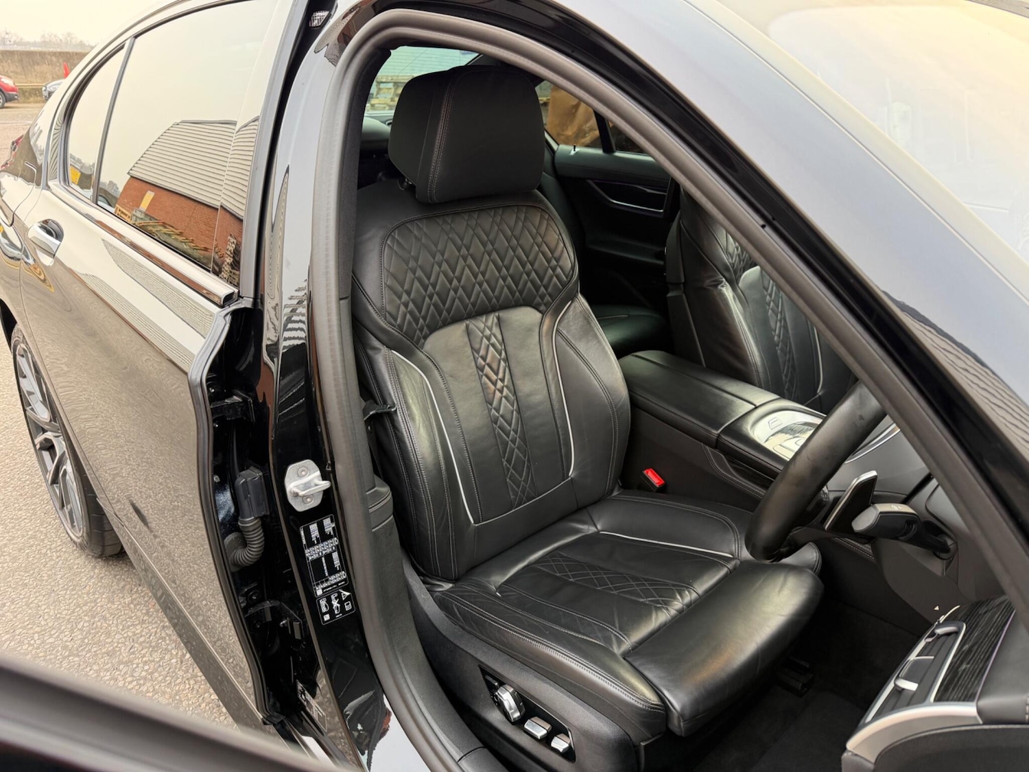 Used BMW 7 Series 2019 for sale - 77989415: Photo 21