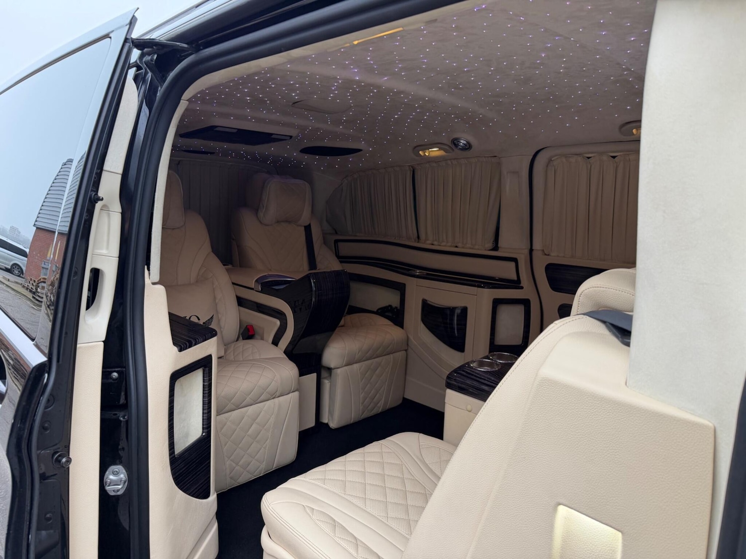 Used Mercedes-Benz V-Class for sale - 77966379: Photo 12