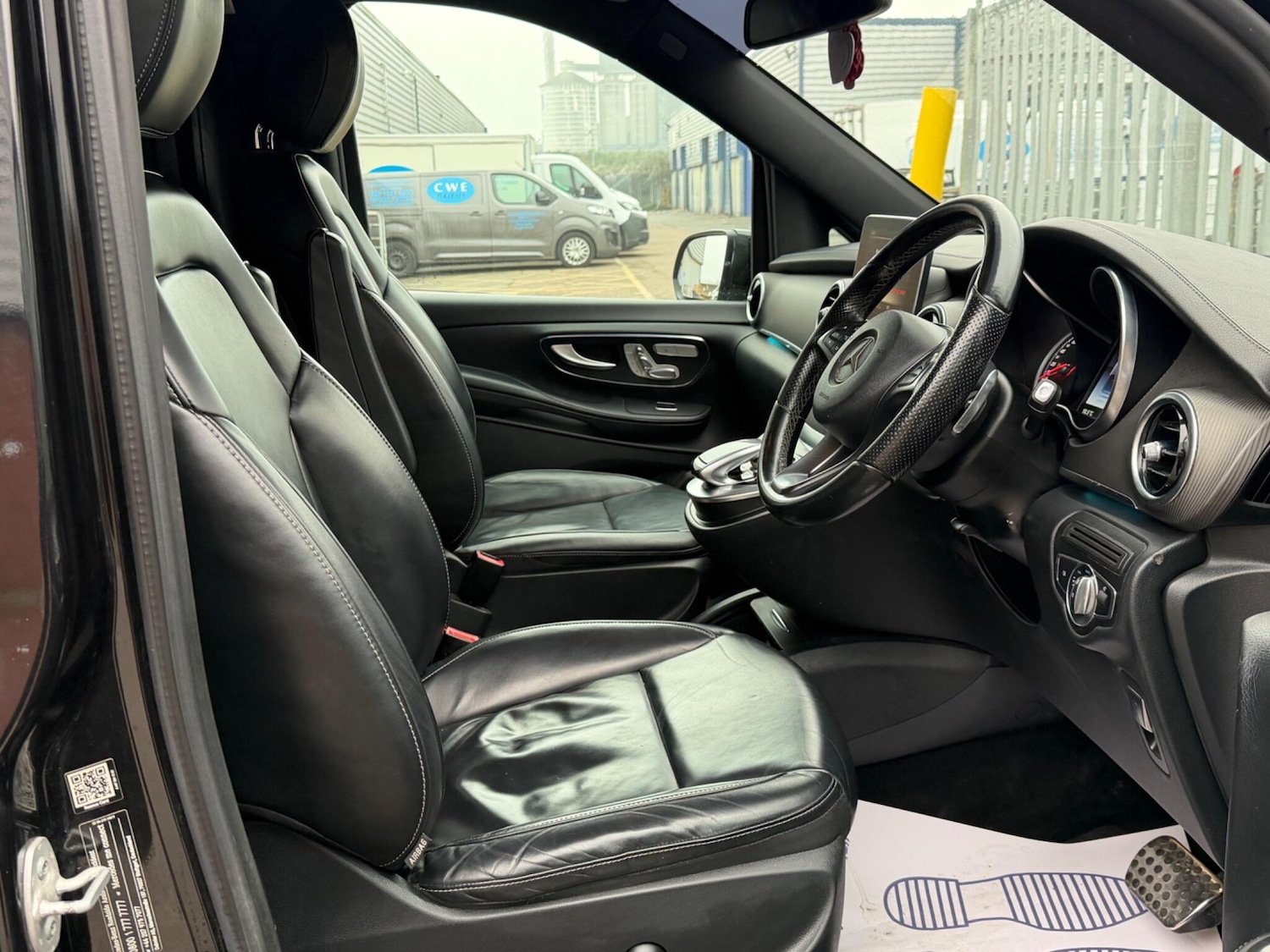 Used Mercedes-Benz V-Class for sale - 77966379: Photo 20