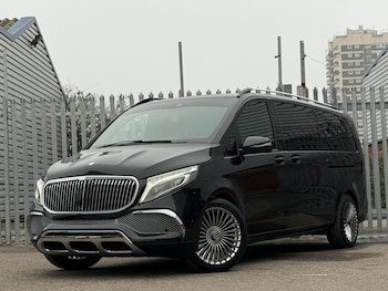 Used Mercedes-Benz V-Class 2017 for sale - 77966379: Photo