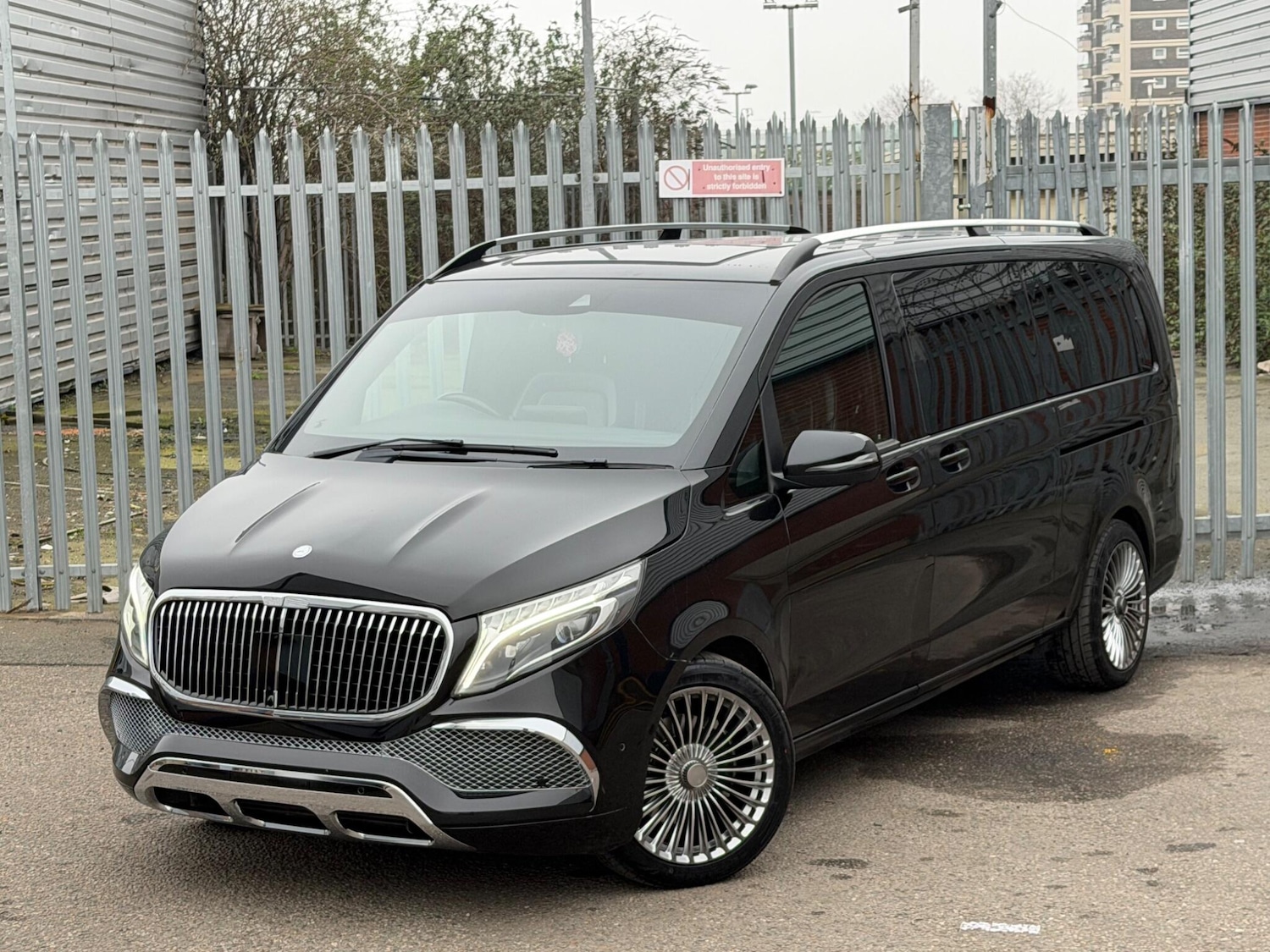 Used Mercedes-Benz V-Class for sale - 77966379: Photo 5