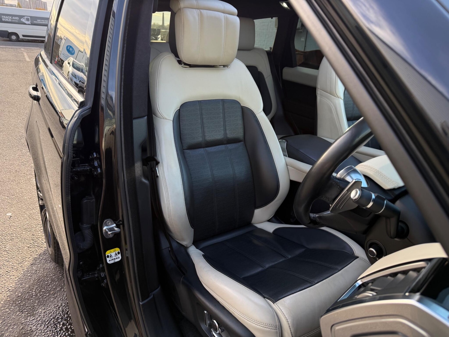 Used Land Rover Range Rover Sport 2018 for sale - 77966505: Photo 23